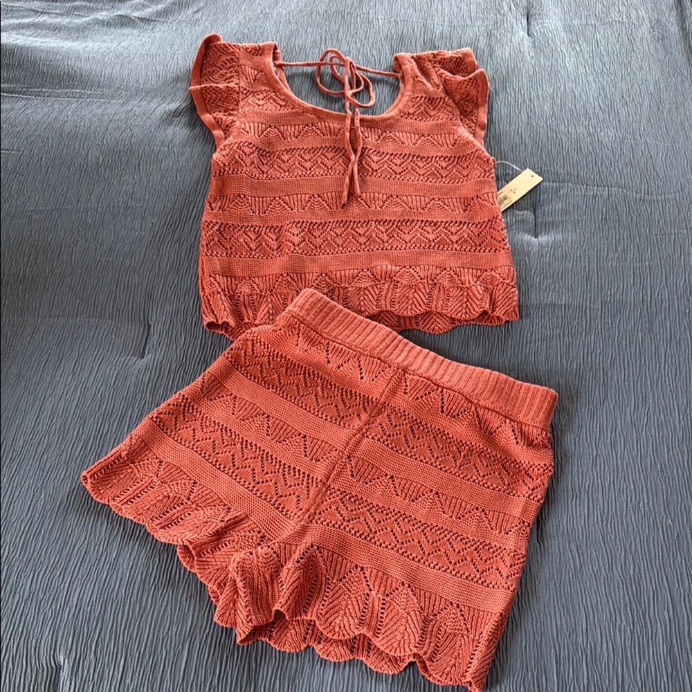 Ladies Crochet Set in Rust